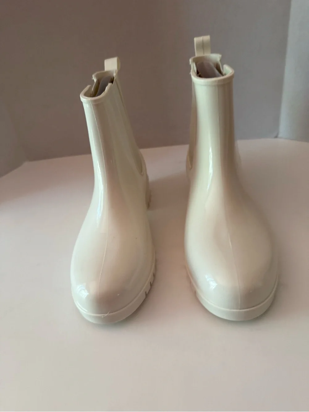 Hisea Women’s White Chelsea Rain Boots - Sleek Waterproof Style Women’s 9